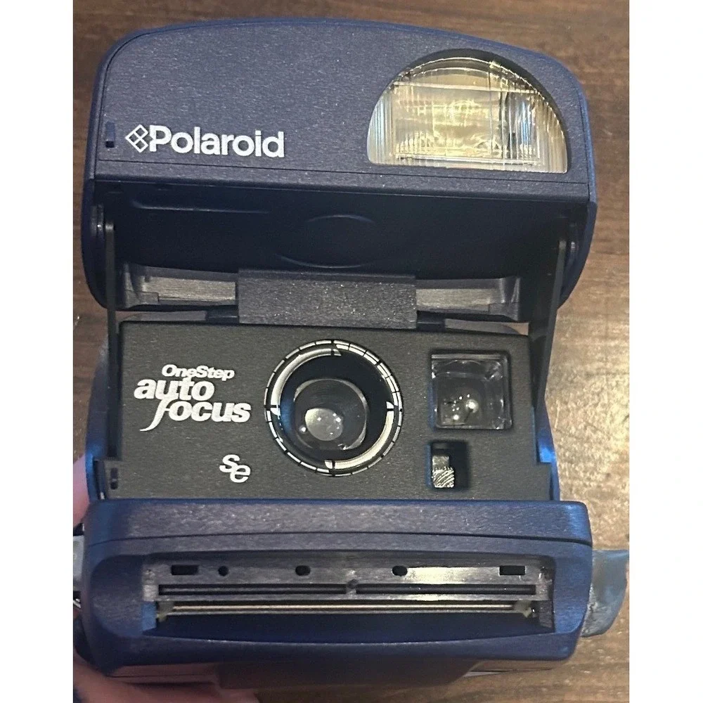 Polaroid onestep autofocus